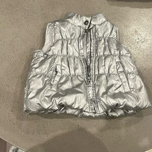 Buffalo silver puffy vest 2T